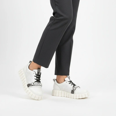 Adidași ARTIKER - 50C1326 Biały