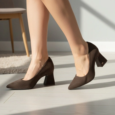 Pantofi Cu Toc CHEBELLO - 4742_-268-000-PSK-S417 Brąz